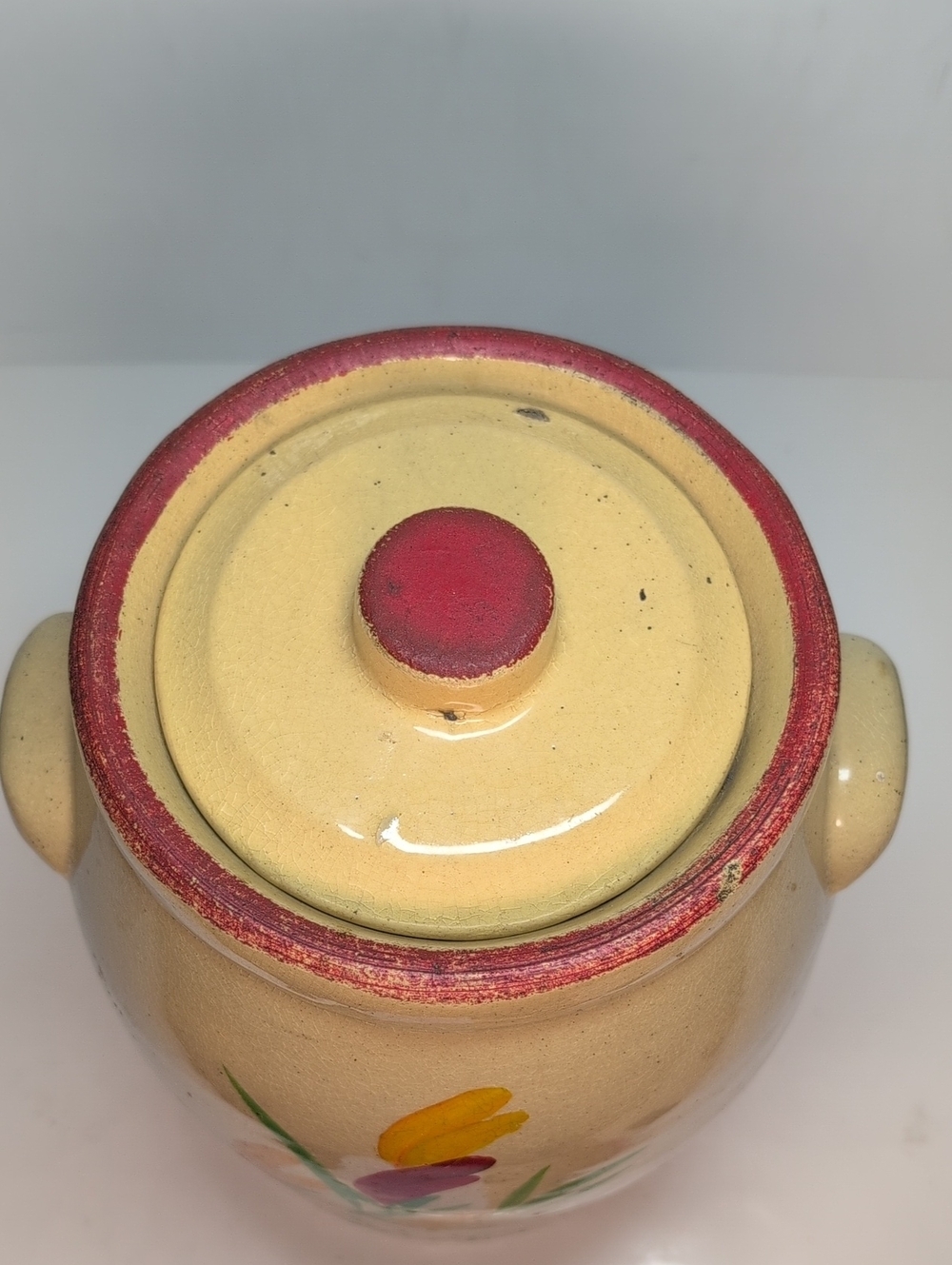 vintage 1930s Ransburg Hand-Painted stoneware cookie jar w/ Red & Yellow floral - Picture 5 of 14